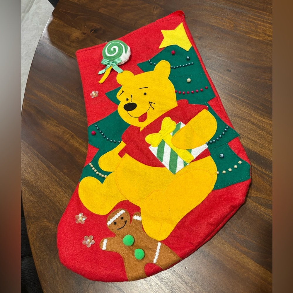 Vintage Winnie the Pooh Disney stocking🎄